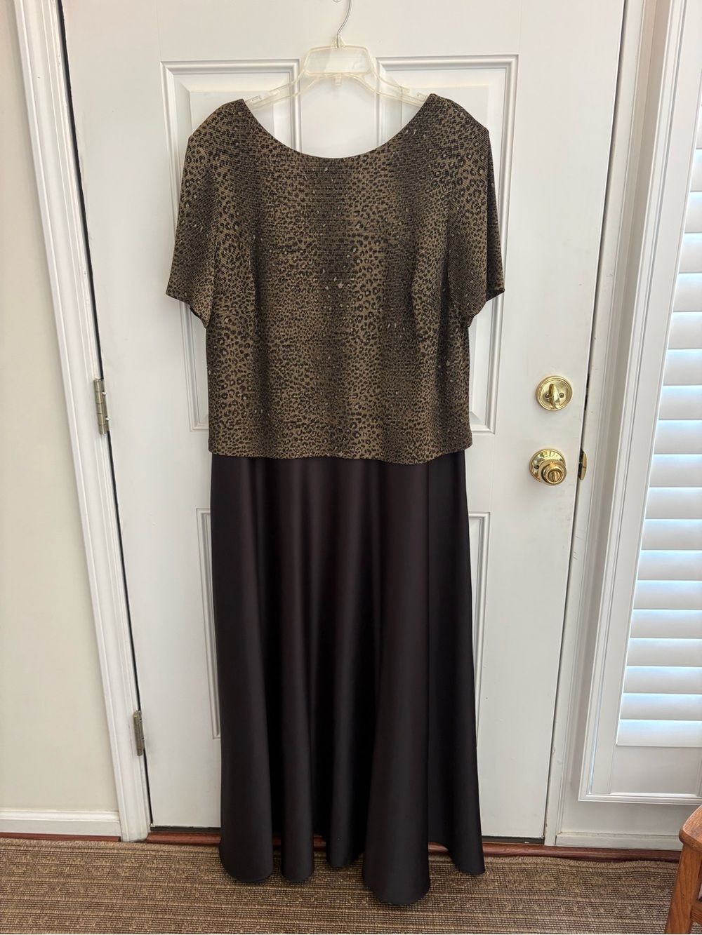 Evening Dress with Leopard Print Bodice in Green